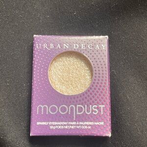 Urban Decay Moondust Shadow in Shimmering Violet